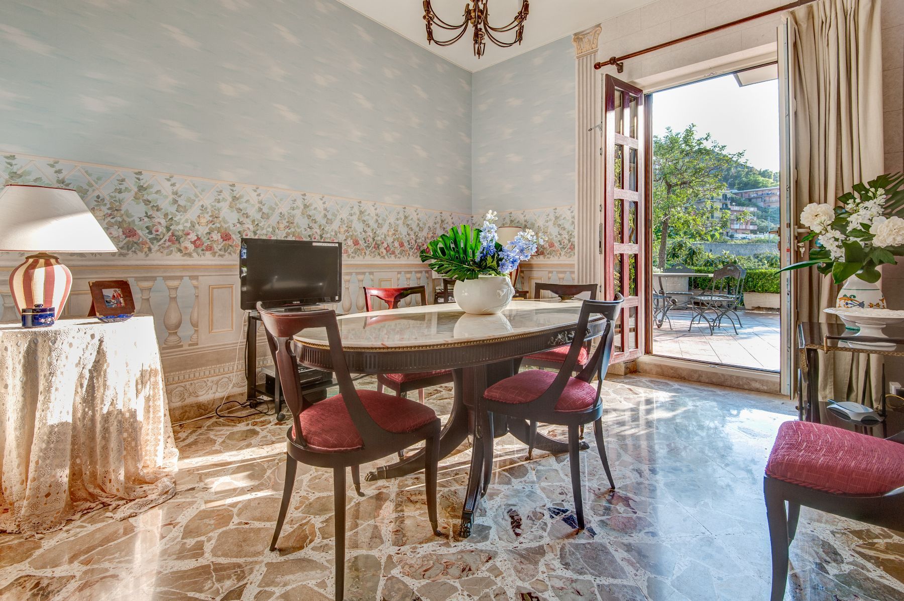 Ninella villa photo.